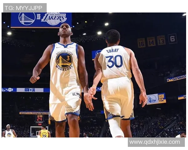 泰伦斯琼斯精彩表现对抗勇士全场集锦回顾与分析